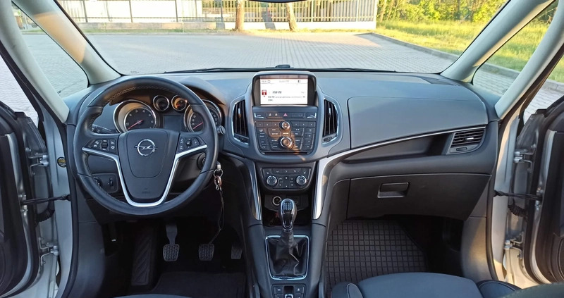 Opel Zafira cena 39999 przebieg: 231800, rok produkcji 2013 z Chełm małe 667